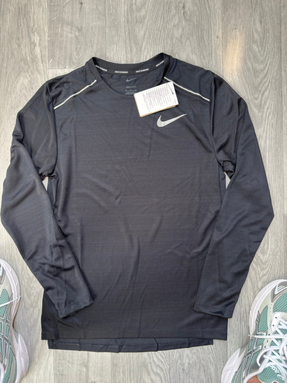 Nike Long Sleeve Short Set Black