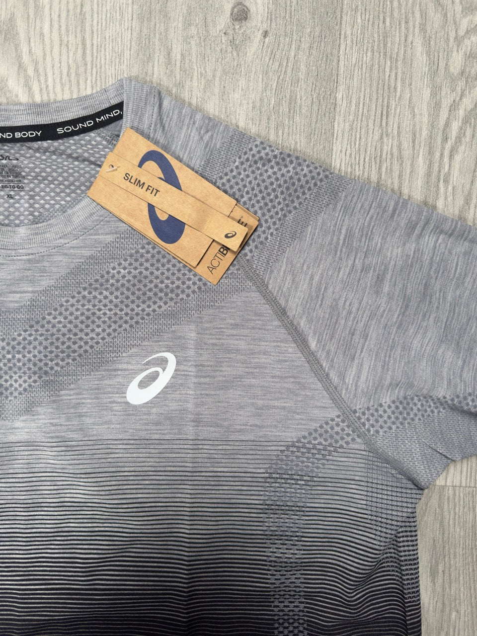 ASICS Seamless T-Shirt – Black & Grey