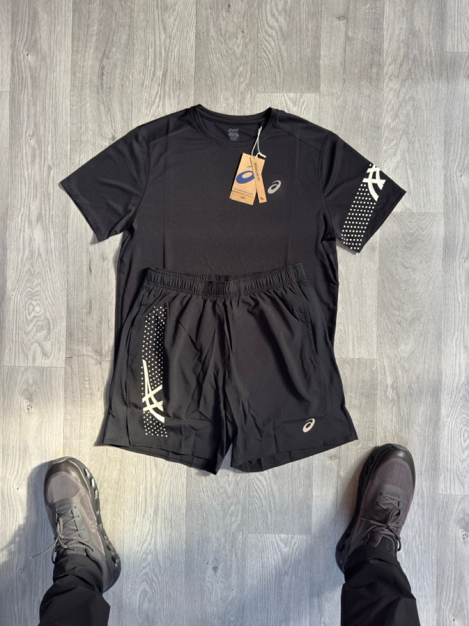 ASICS Icon Set – Black & White Training Shorts & T-Shirt