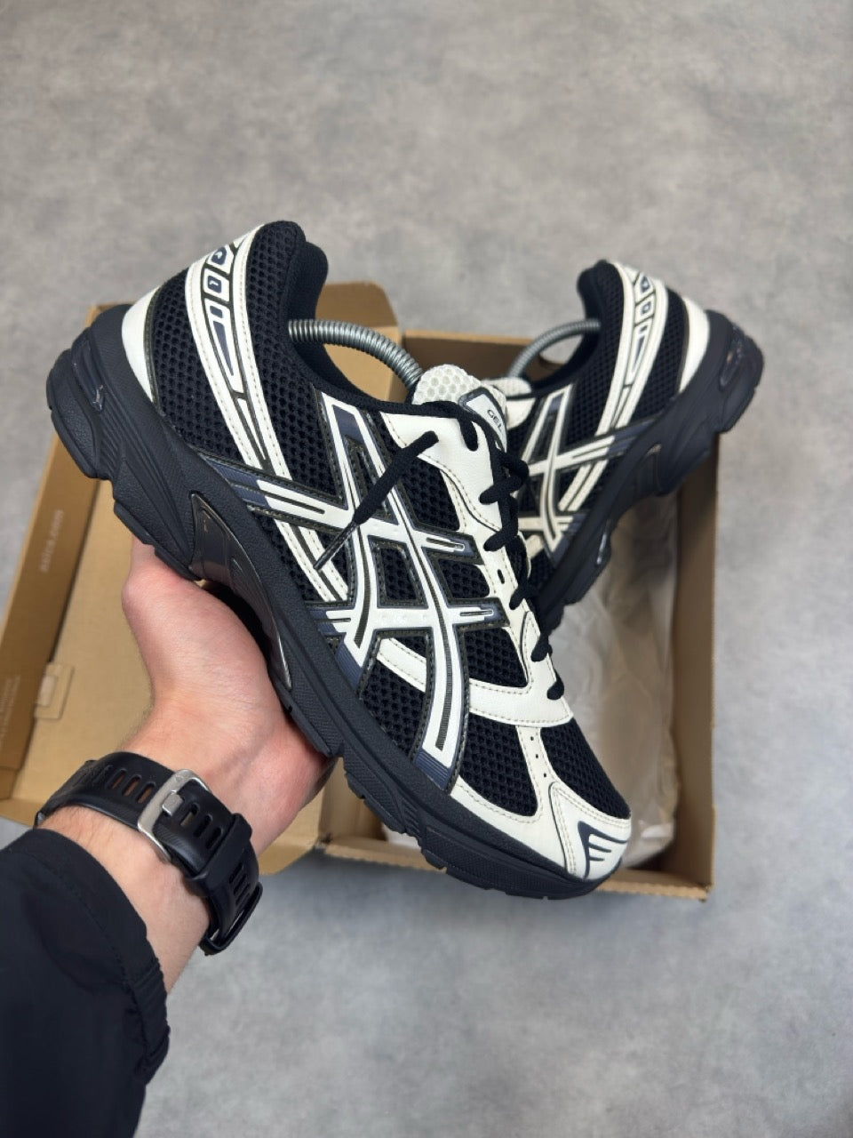 ASICS Gel-1130 black/cream