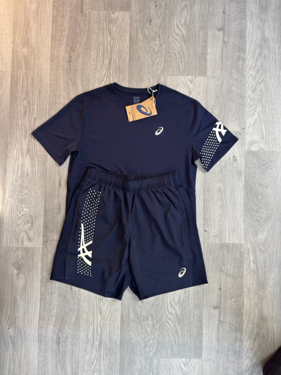 ASICS Icon Set – Navy & White Training Shorts & T-Shirt